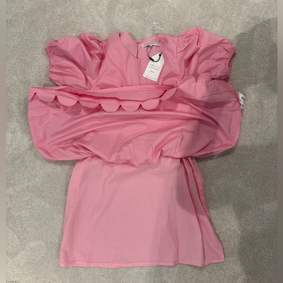 English Factory Pink Short Puff Sleeve Scallop Elastic Waist size Medium NWT - Picture 3 of 6